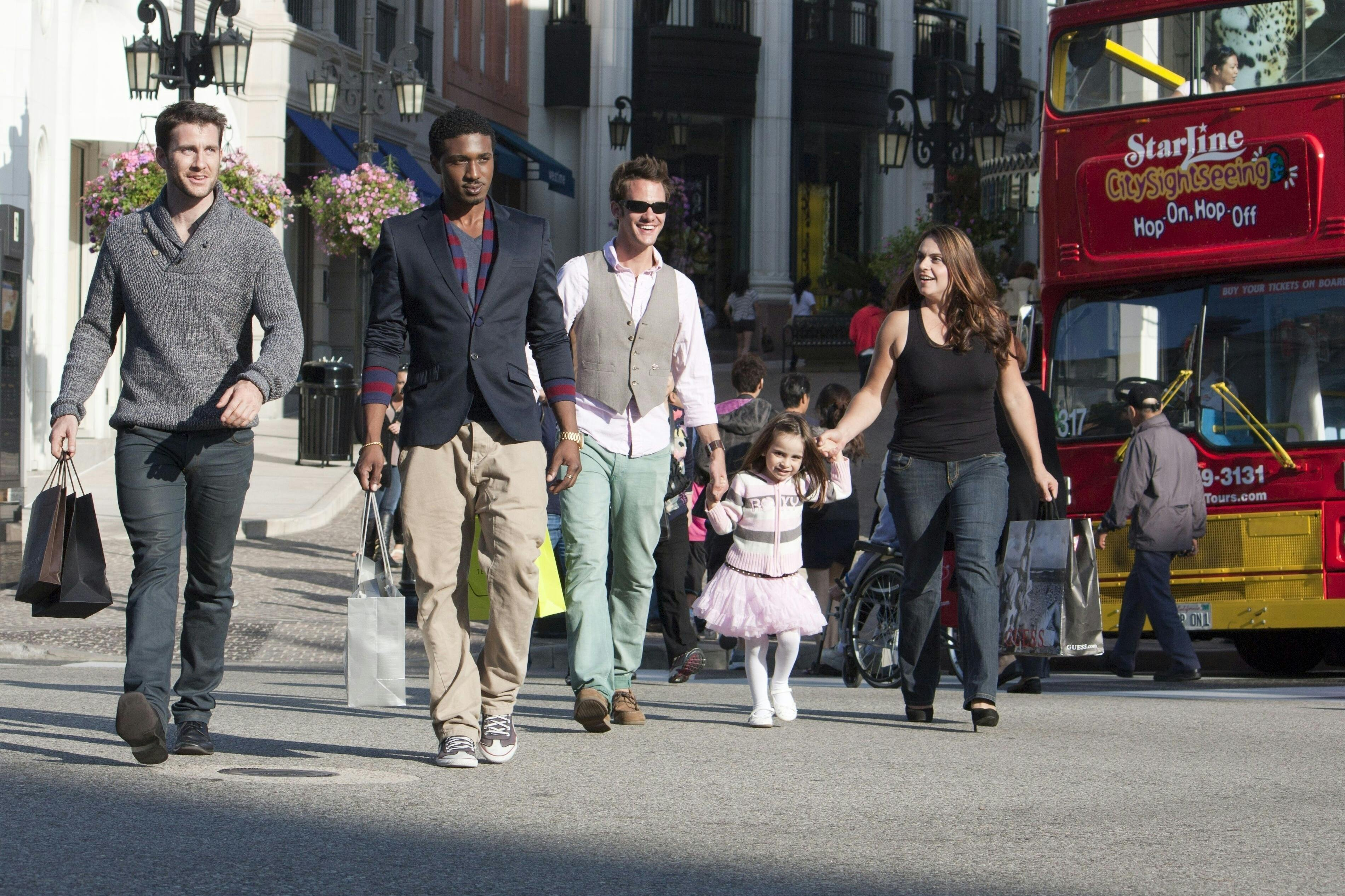 Los Angeles: Hop-on Hop-off Bus Tour - Photo 1 of 11